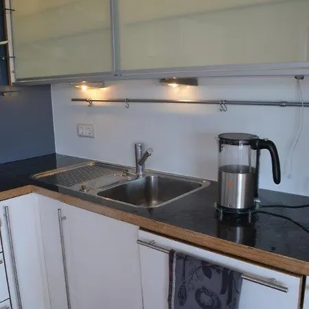 100m Zum Wunderschoene Mit Seeblick Apartamento